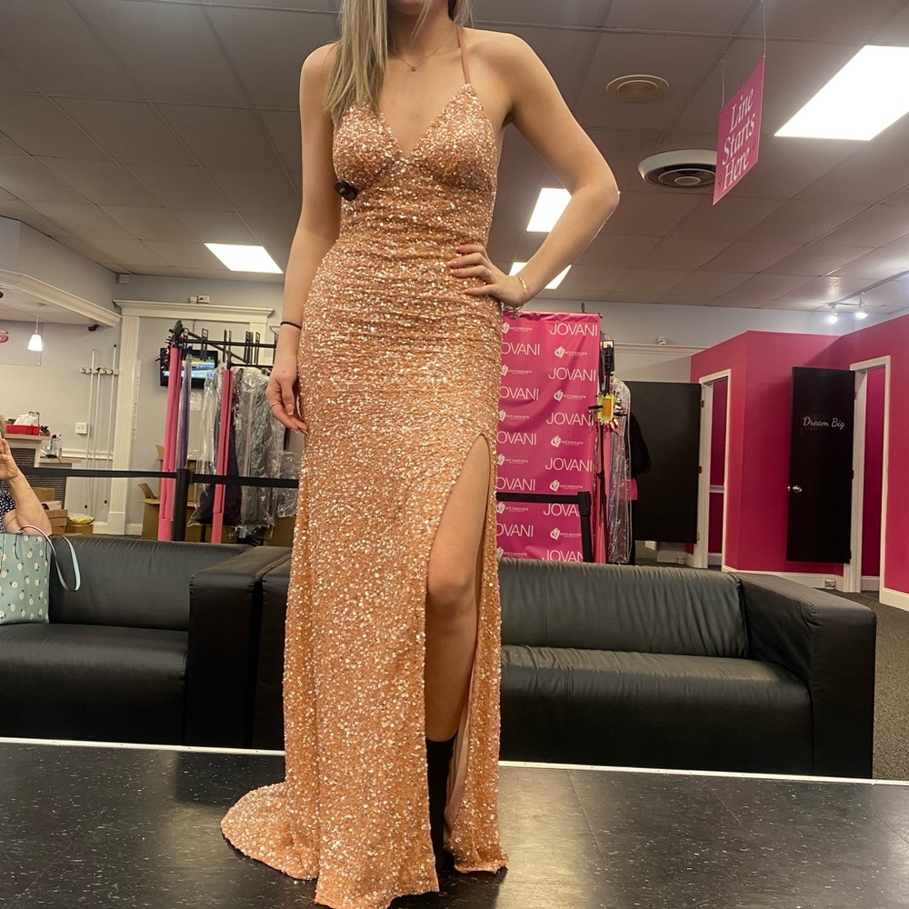 PROM GOWN Size 6 NWT Nude/Peachish Scala Prom Gown